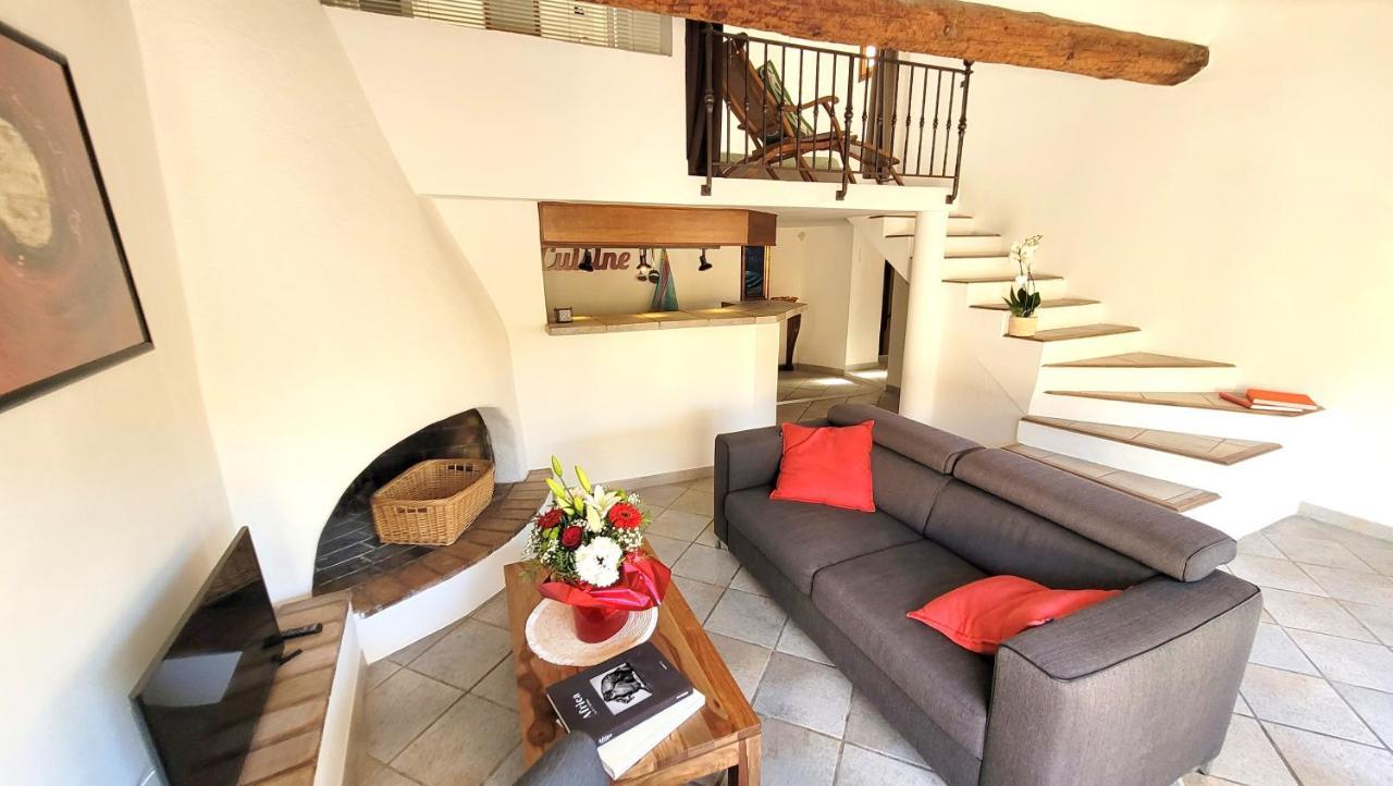 Ze Perfect Place - Appartement De Charme Nicois - 2 Chb & 2 Sdb - Ac - Terrasse - Vieux Nice Luaran gambar