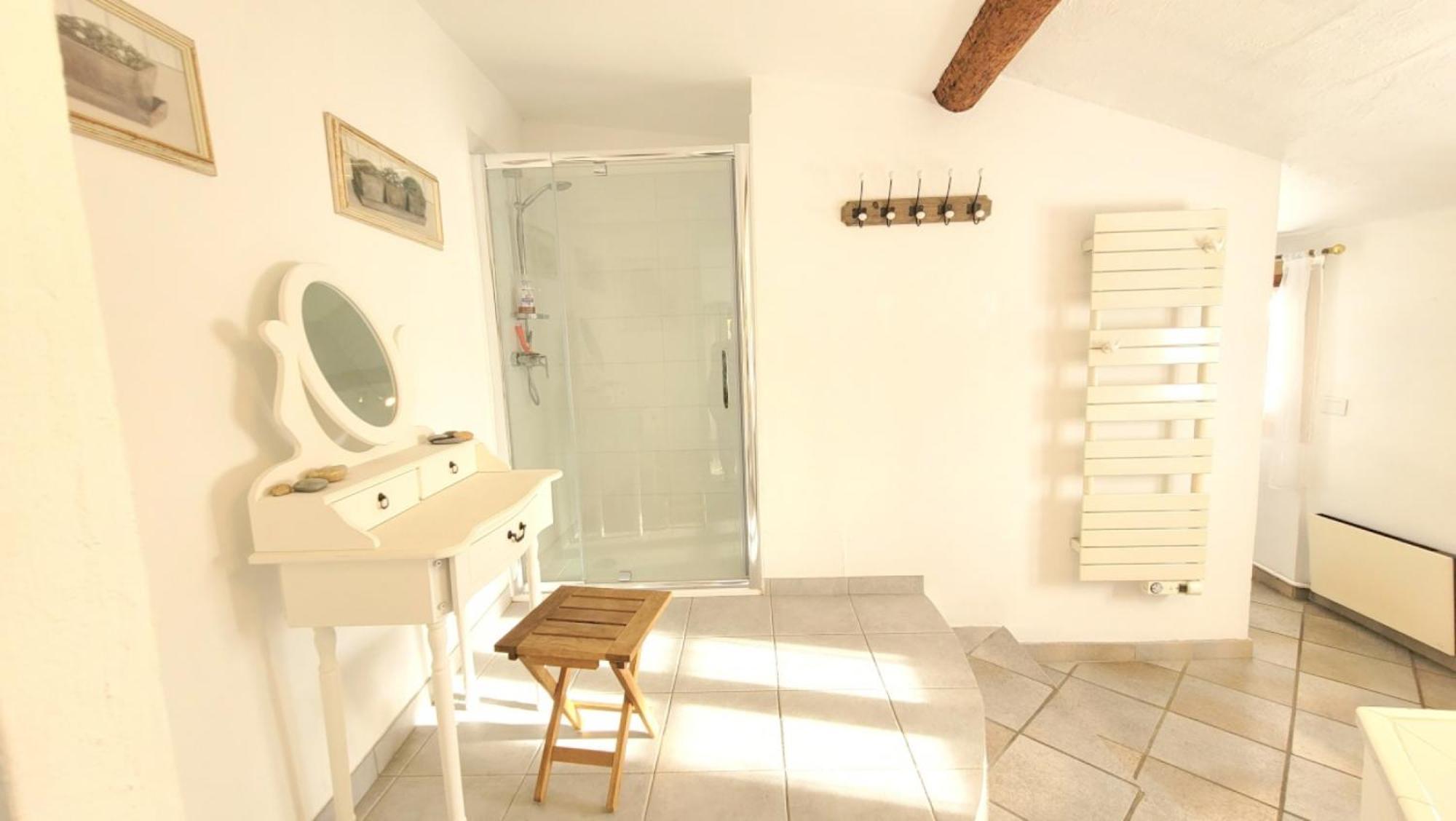 Ze Perfect Place - Appartement De Charme Nicois - 2 Chb & 2 Sdb - Ac - Terrasse - Vieux Nice Luaran gambar